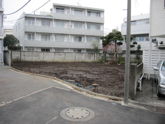 建て替えに伴う木造住宅の解体工事の完了