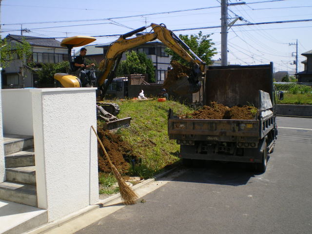 根切・掘削