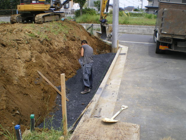 砕石基礎工事